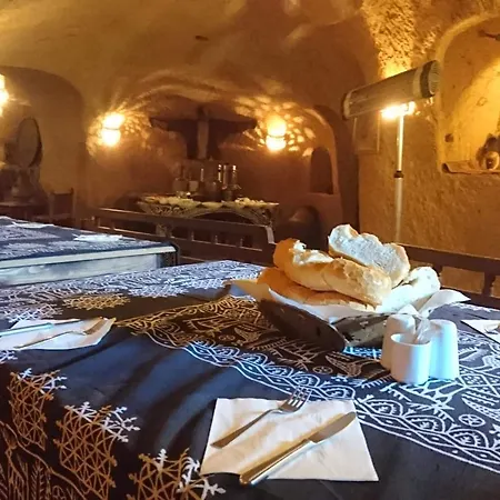 Kirkit בית הארחה 3*